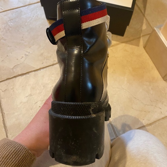 Gucci Leather ankle boot with Sylvie Web - Picture 6 of 12